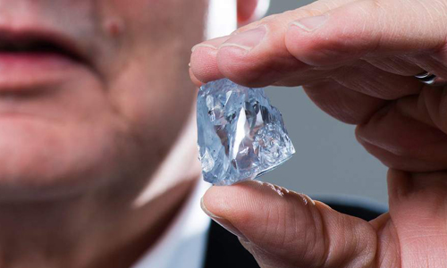 Phát hiện viên kim cương xanh hiếm cỡ lớn